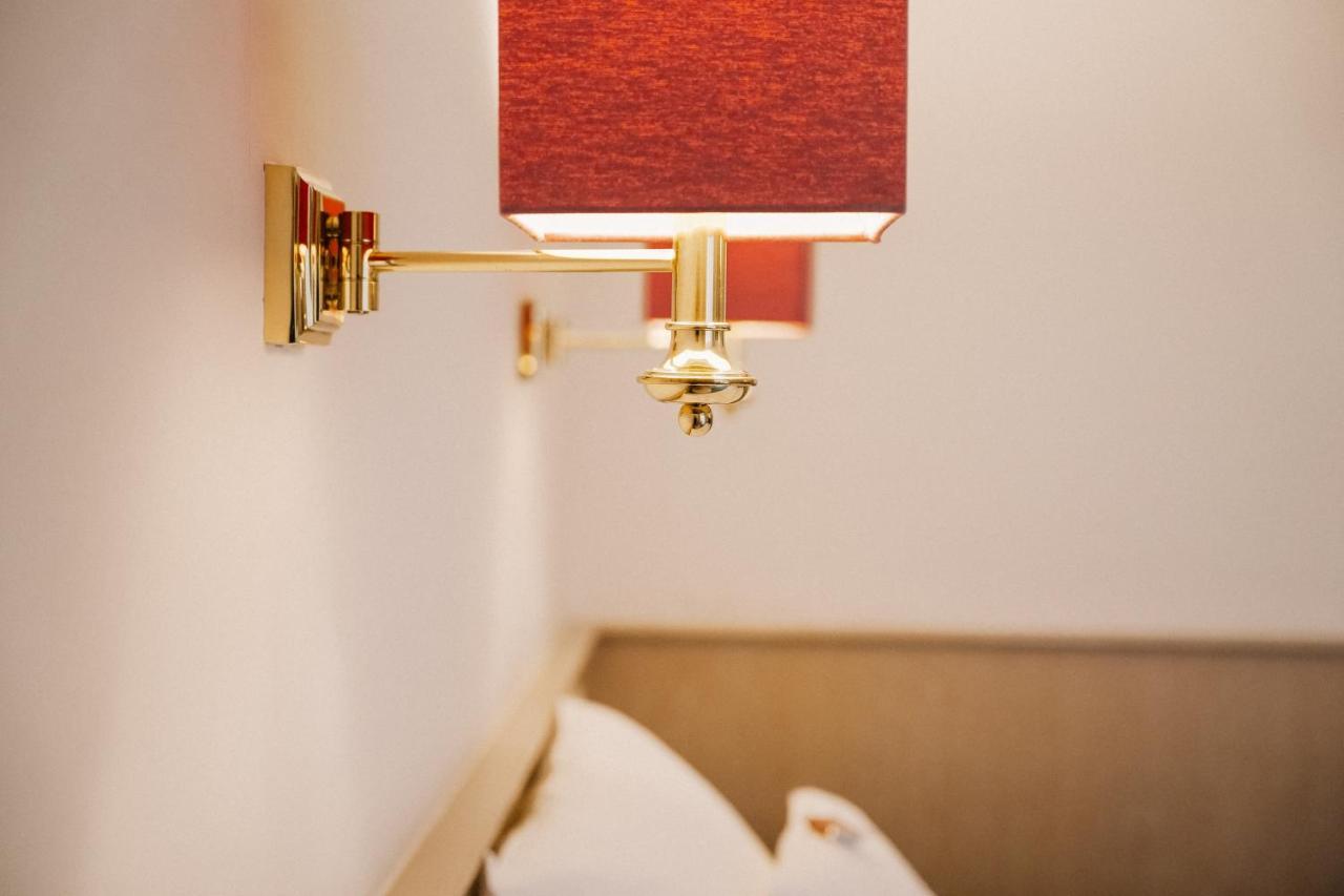 Landhotel Waldhaus Laubach  エクステリア 写真
