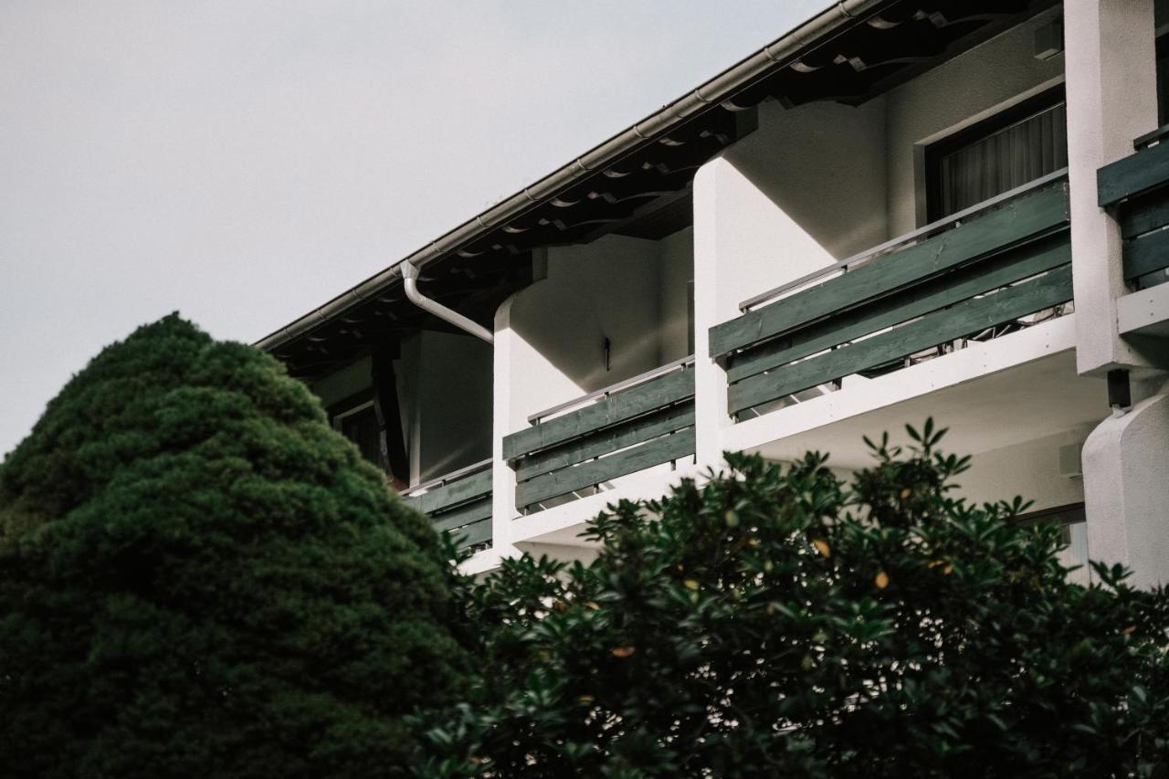 Landhotel Waldhaus Laubach  エクステリア 写真